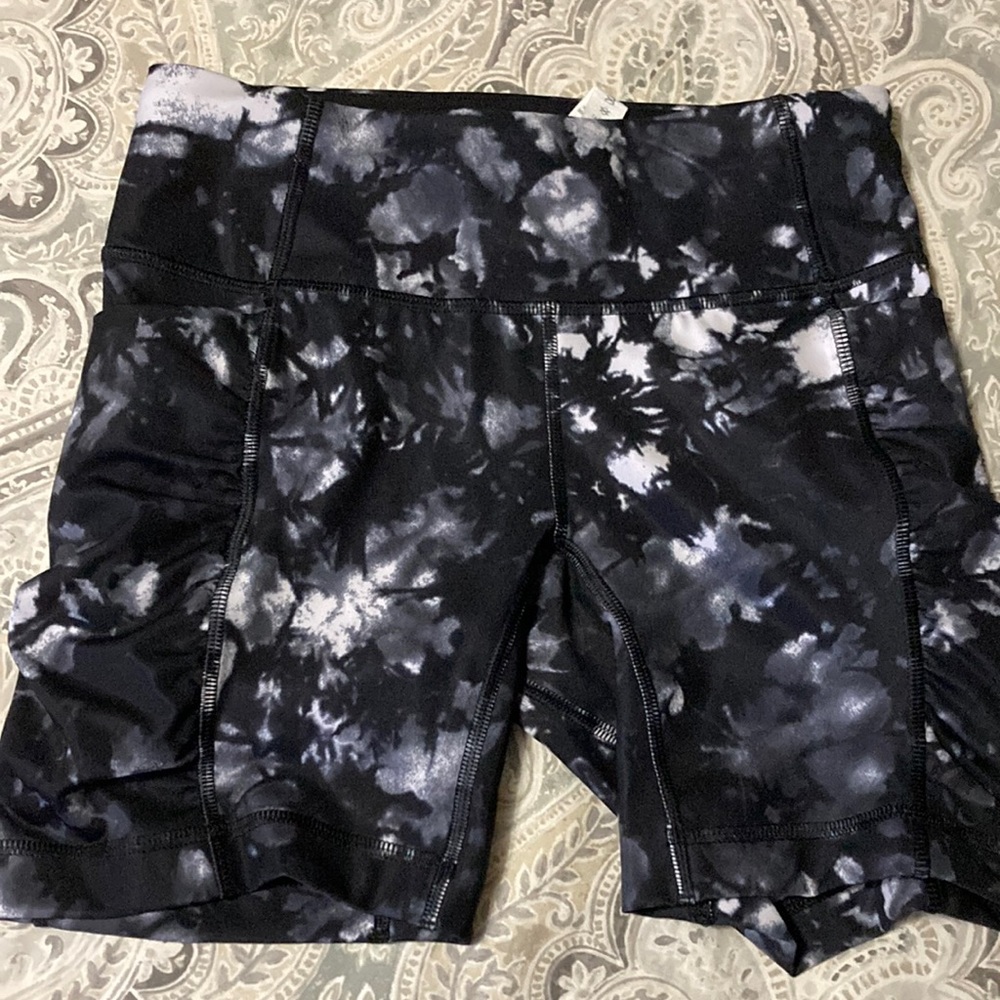 Lululemon